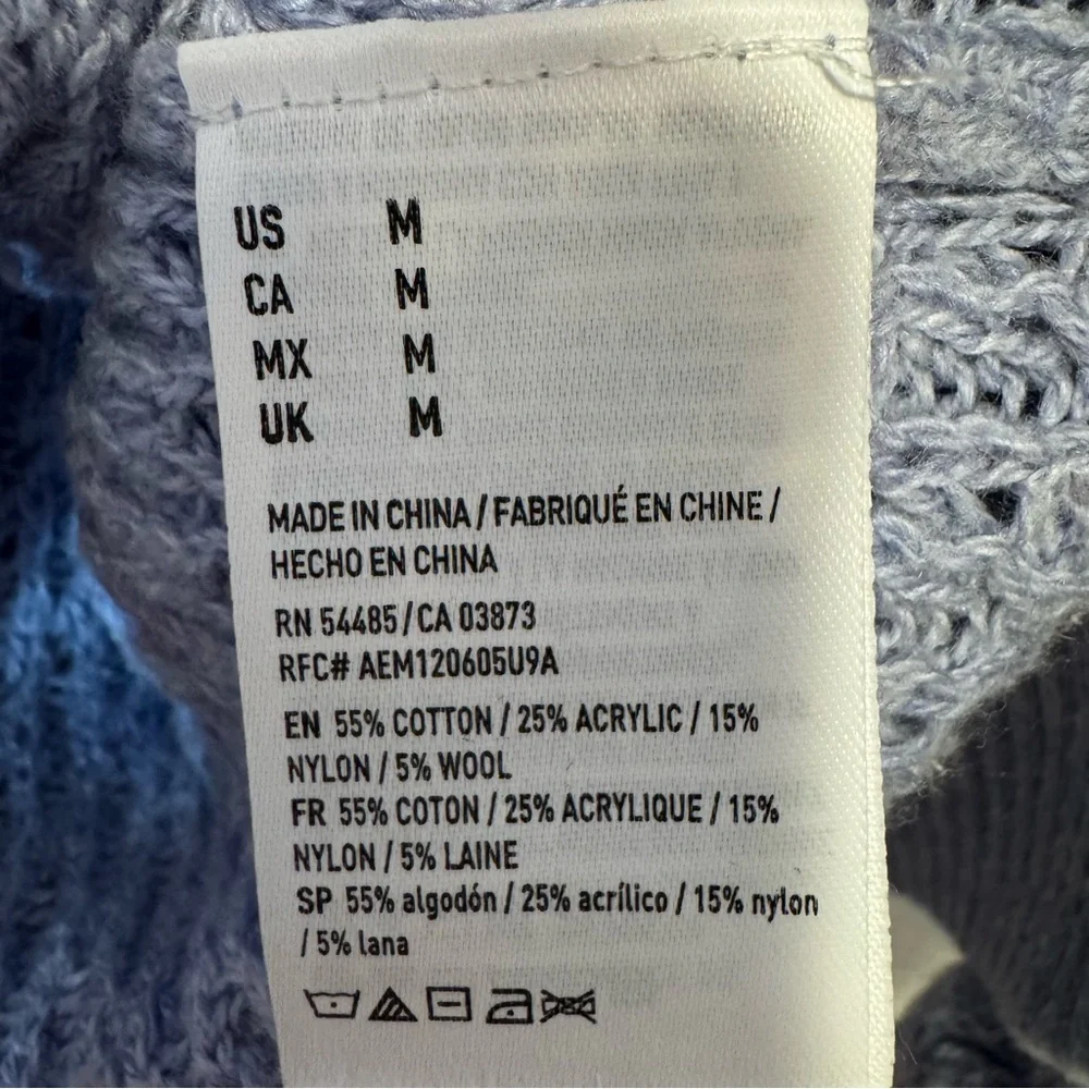 American Eagle Outfitters Blue Knit Sweater Side Slits Size Medium Preppy Campus